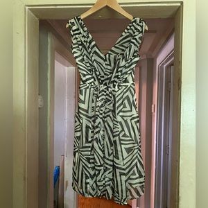 Black & White Sleeveless Dress